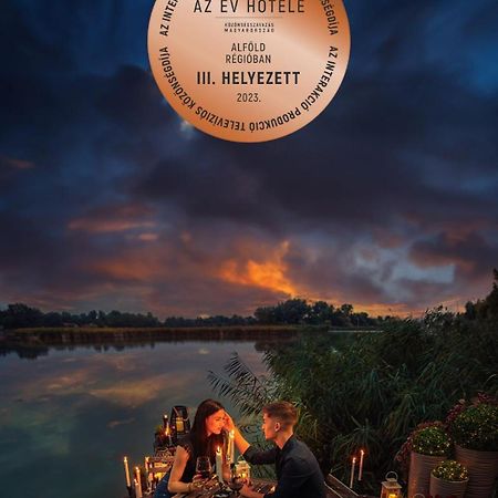 Martoni Resort & Restaurant Szigetszentmarton Екстер'єр фото