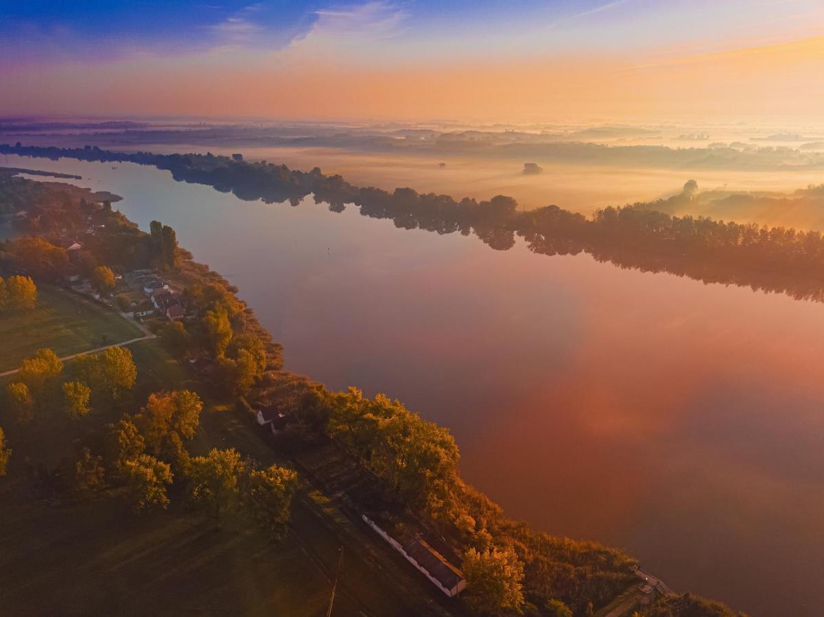 Martoni Resort & Restaurant Szigetszentmarton Екстер'єр фото